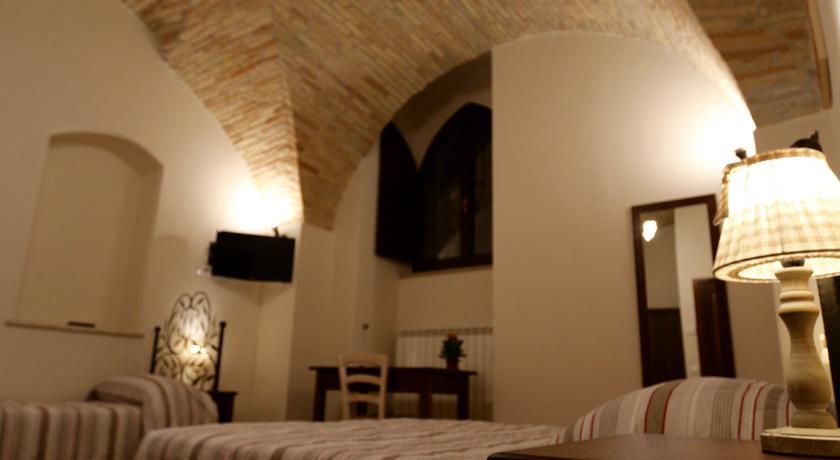 La Casina Colorata Hotel Assisi Kamer foto