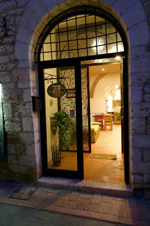 La Casina Colorata Hotel Assisi Buitenkant foto