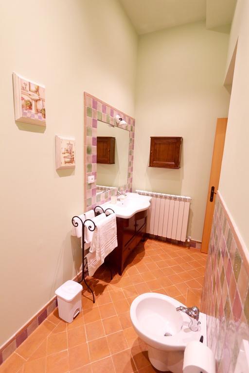 La Casina Colorata Hotel Assisi Kamer foto